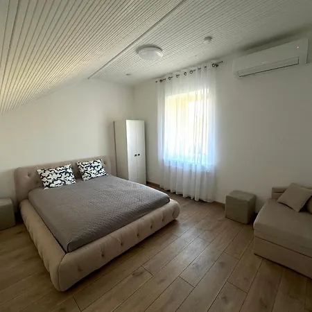 Feel Comfy دروسكينينكاي